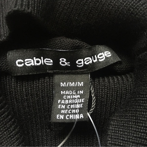 Cable & Gauge Open Shoulder Black Sweater Size M - Picture 4 of 8